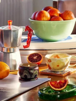 Handgemaakte geurkaars Japonica Collection (gojibessen, mango & tarocco sinaasappel)