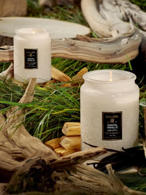 Handgemaakte geurkaars Japonica Collection (santal, bourbon vanille & oud)