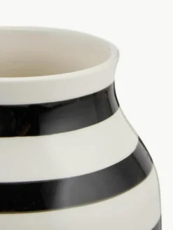 Handgemaakte keramische vaas Omaggio, H 20 cm