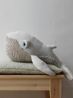 Handgemaakte knuffelkussen Whale