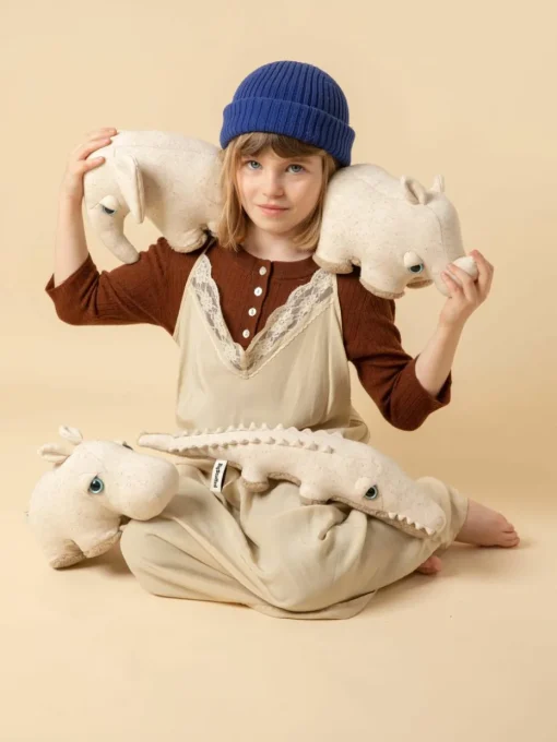 Handgemaakte knuffelkussen Savanah Croco
