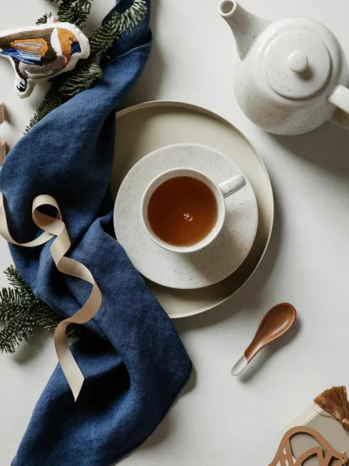 Handgemaakte koffiekopje Nordic Vanilla met schoteltje