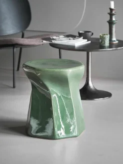 Handgemaakte krukModern