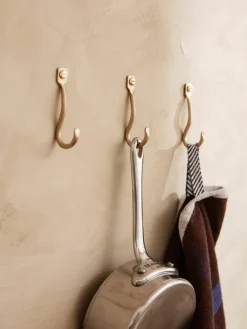 Handgemaakte messing wandhaken Curvature, 3 stuks