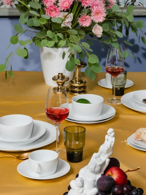 Handgemaakte ontbijtborden Cosmopolitan van porselein, 2 stuks