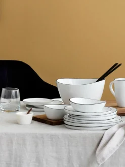 Handgemaakte schaal Salt van porselein