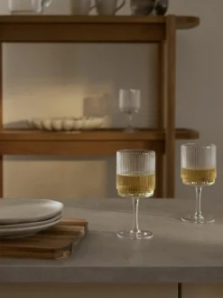 Handgemaakte wijnglazen Minna met groefreliëf, 4 stuks