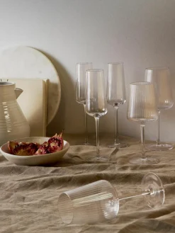 Handgemaakte witte wijnglazen Cami met groefstructuur, 4 stuks