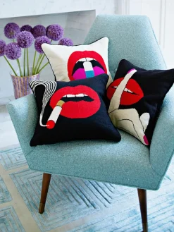 Handgemaakte wollen decoratief kussen Lips Hush