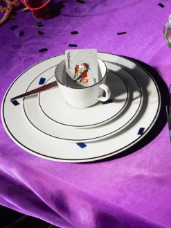Handgemaakte XS porseleinen koffiekopjes Vitruv met schoteltjes en handbeschilderde platina rand, 2 stuks