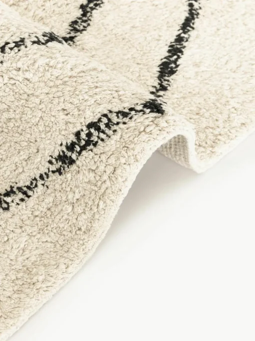 Handgetuft katoenen vloerkleed Bina met ruitjesmotief en franjes