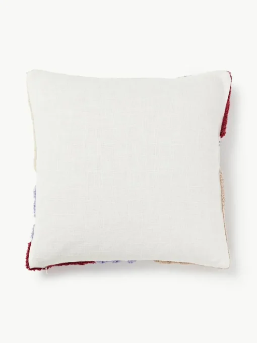 Handgetufte kussenhoes Coraline met decoraties
