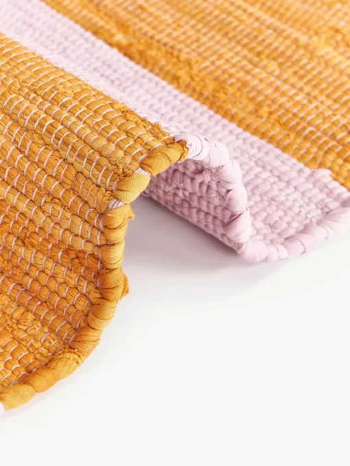 Handgeweven katoenen vloerkleed Chindi met franjes