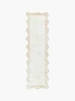 Handgeweven viscose loper Wavy met golvende rand