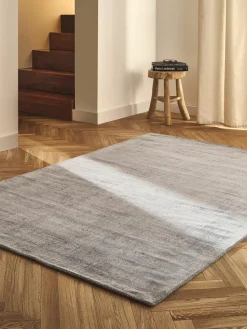 Handgeweven viscose vloerkleed Jane