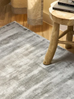 Handgeweven viscose vloerkleed Jane