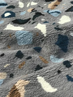 Handgeweven wollen vloerkleed Archipelago
