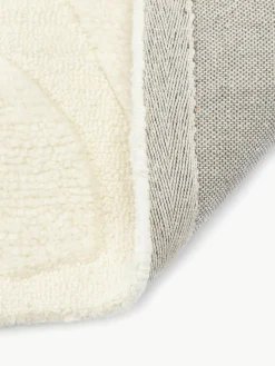 Handgeweven wollen vloerkleed Clio met hoog-laag structuur