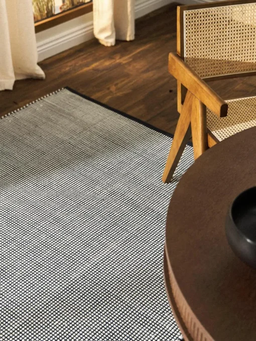 Handgeweven wollen vloerkleed Amaro