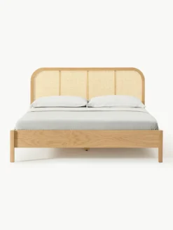 Houten bed Jones met hoofdeinde van Weens vlechtwerk