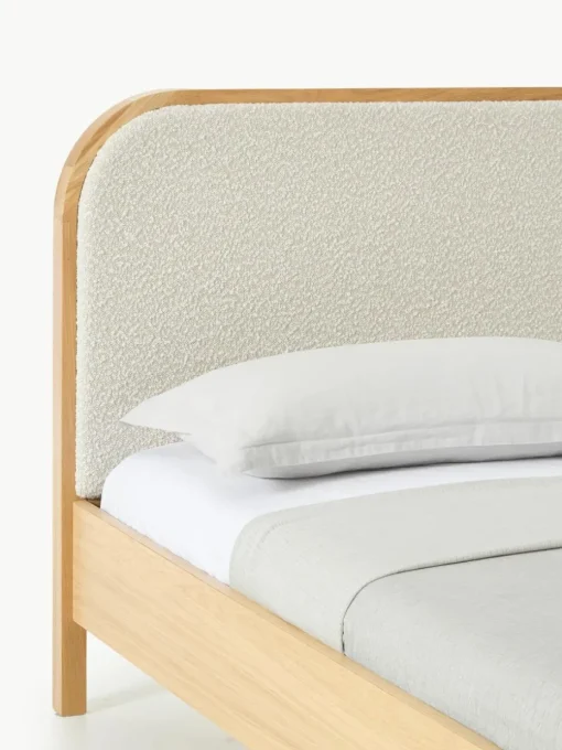 Houten bed Jones met hoofdeinde van bouclé