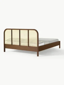 Houten bed Jones met hoofdeinde van Weens vlechtwerk