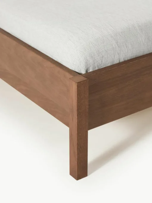 Houten bed Jones met hoofdeinde van bouclé