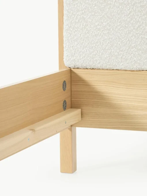Houten bed Jones met hoofdeinde van bouclé