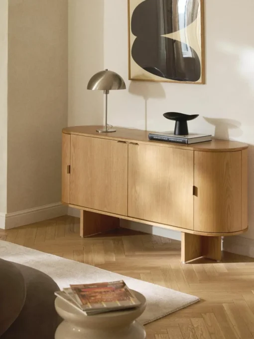 Houten dressoir Zumi met afgeronde hoeken