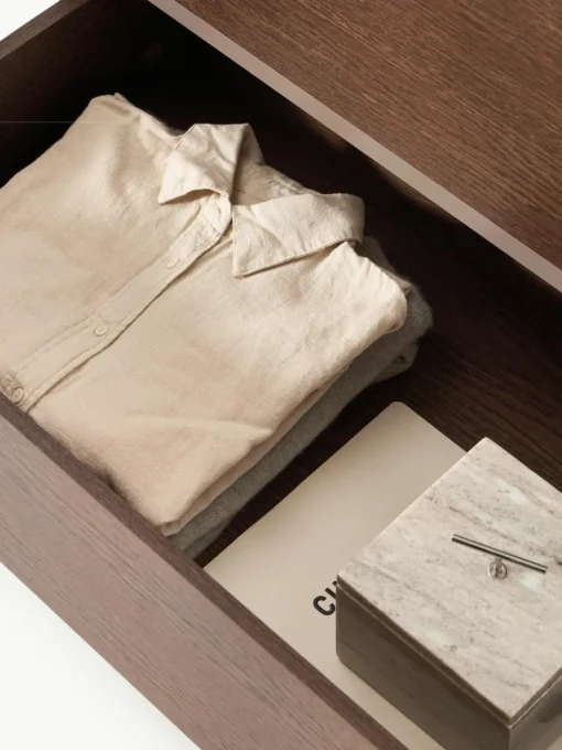 Houten ladekast Larsen