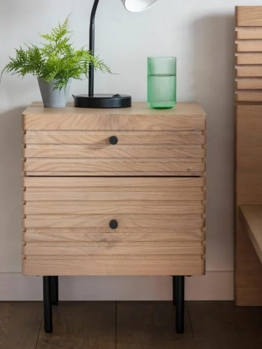 Houten nachtkastje Okayama