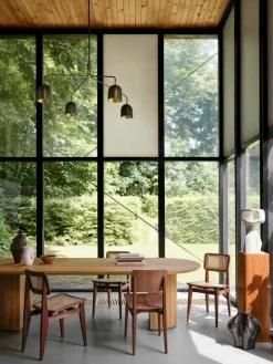 Houten stoel C-Chair van walnoothout met Weens vlechtwerk