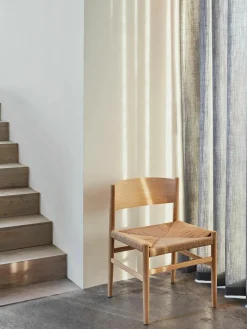 Houten stoel Nestor met handgevlochten zitvlak