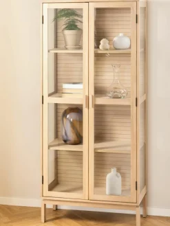 Houten vitrinekast Linley met glazen deuren