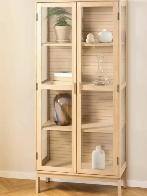 Houten vitrinekast Linley met glazen deuren