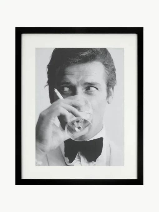 Ingelijste digitale print James Bond Drinking