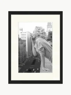 Ingelijste digitale print Marilyn At The Ambassador Hotel New York