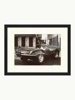 Ingelijste print Steve McQueen in zijn Jaguar