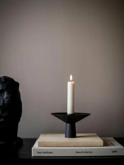 Kandelaar Uma met een matte oppervlak