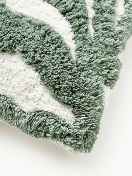 Katoenen kussenhoes Sela met getuft plantenmotief