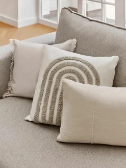 Katoenen kussenhoes Terre met decoratieve naad