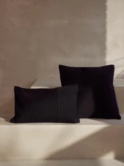 Katoenen kussenhoes Terre met decoratieve naad