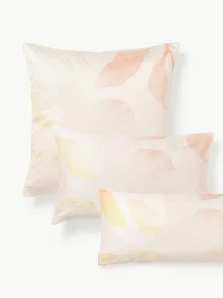Katoensatijnen kussenhoes Marino met bloemenmotief