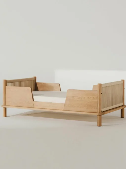 Kinderbed Latitude van eikenhout, 70 x 140 cm