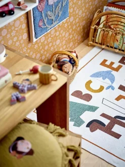 Kindervloerkleed Memmo met meerkleurige alfabetprint