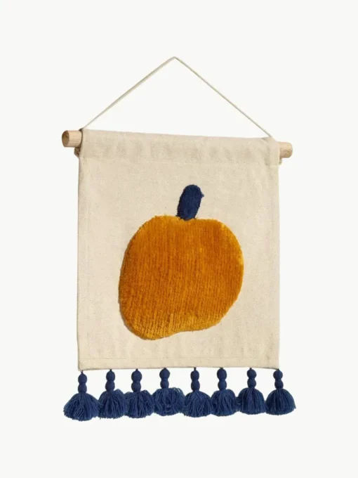 Kinderwanddecoratie Amarantha met kwastjes