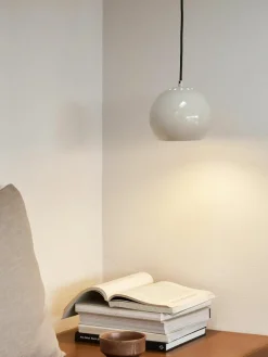 Kleine bolvormige hanglamp Ball