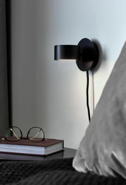 Kleine dimbare LED wandlamp Clyde