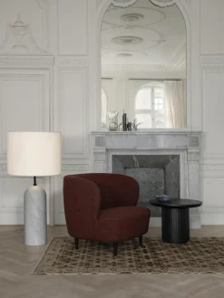Kleine dimbare vloerlamp Gravity met marmeren voet
