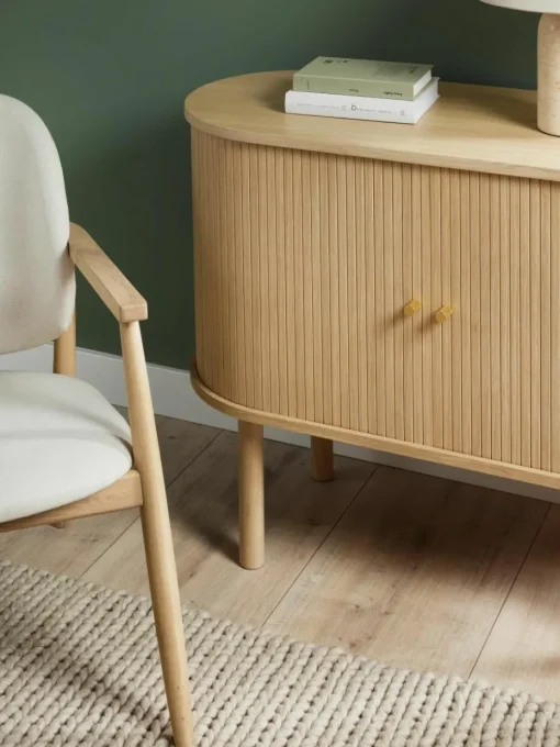 Kleine dressoir Calary met geribde voorzijde
